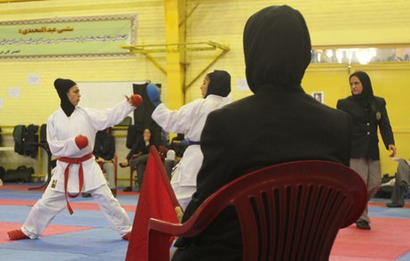 تصویر در هفته چهارم سوپر لیگ کاراته بانوان برگزار می شود